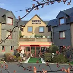 Hotel Antares & 3*