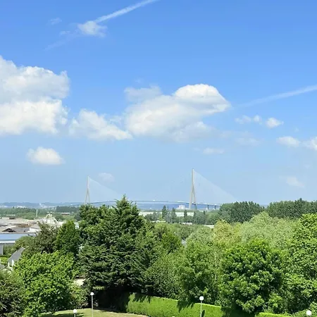 Szálloda Antares & La Rivière-Saint-Sauveur