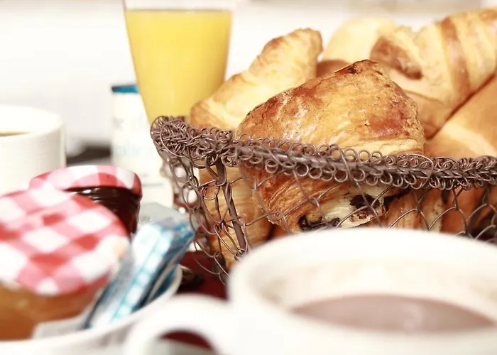 Antares & Szálloda 3*