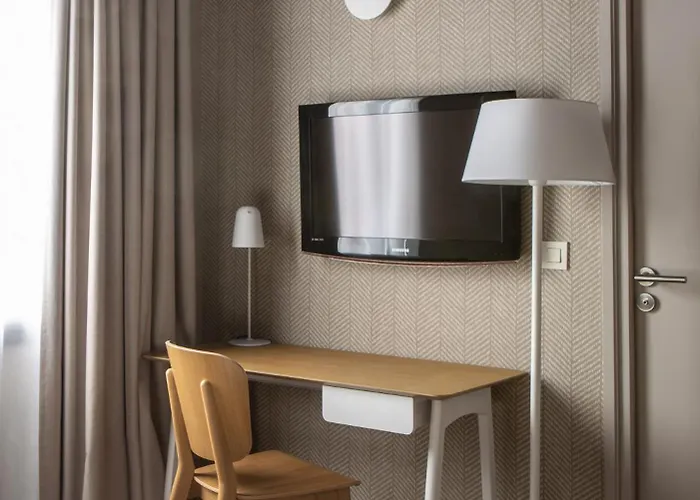 Antares & Szálloda 3*