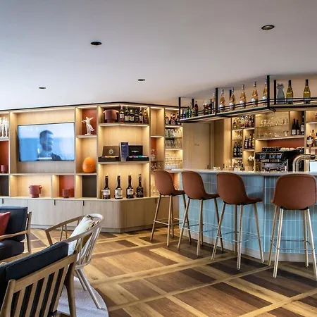 Hotel Antares &