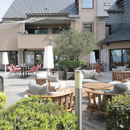 Hotel Antares & La Riviere-Saint-Sauveur