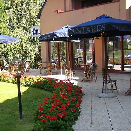 Antares & מלון La Rivière-Saint-Sauveur