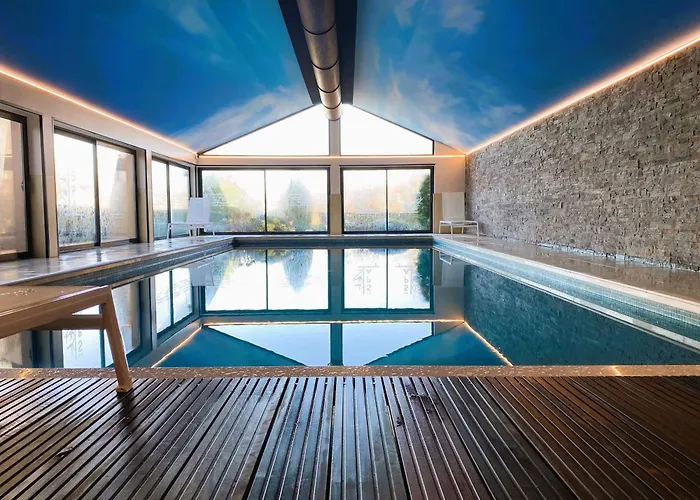 Hotel Antares & La Riviere-Saint-Sauveur